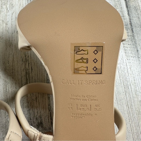 New CALL IT SPRING RHIA Twisted Flat Toe High Block Heel Sandals #786 - Picture 7 of 11